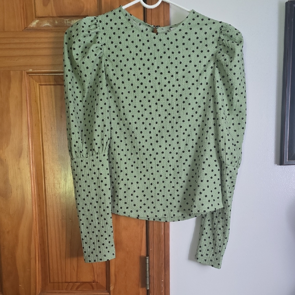 Zara Green Puffed Long Sleeve Fitted Blouse